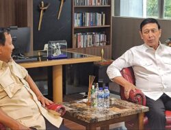 Setelah Ziarah ke Makam Orang Tuanya, Prabowo Kunjungi Wiranto